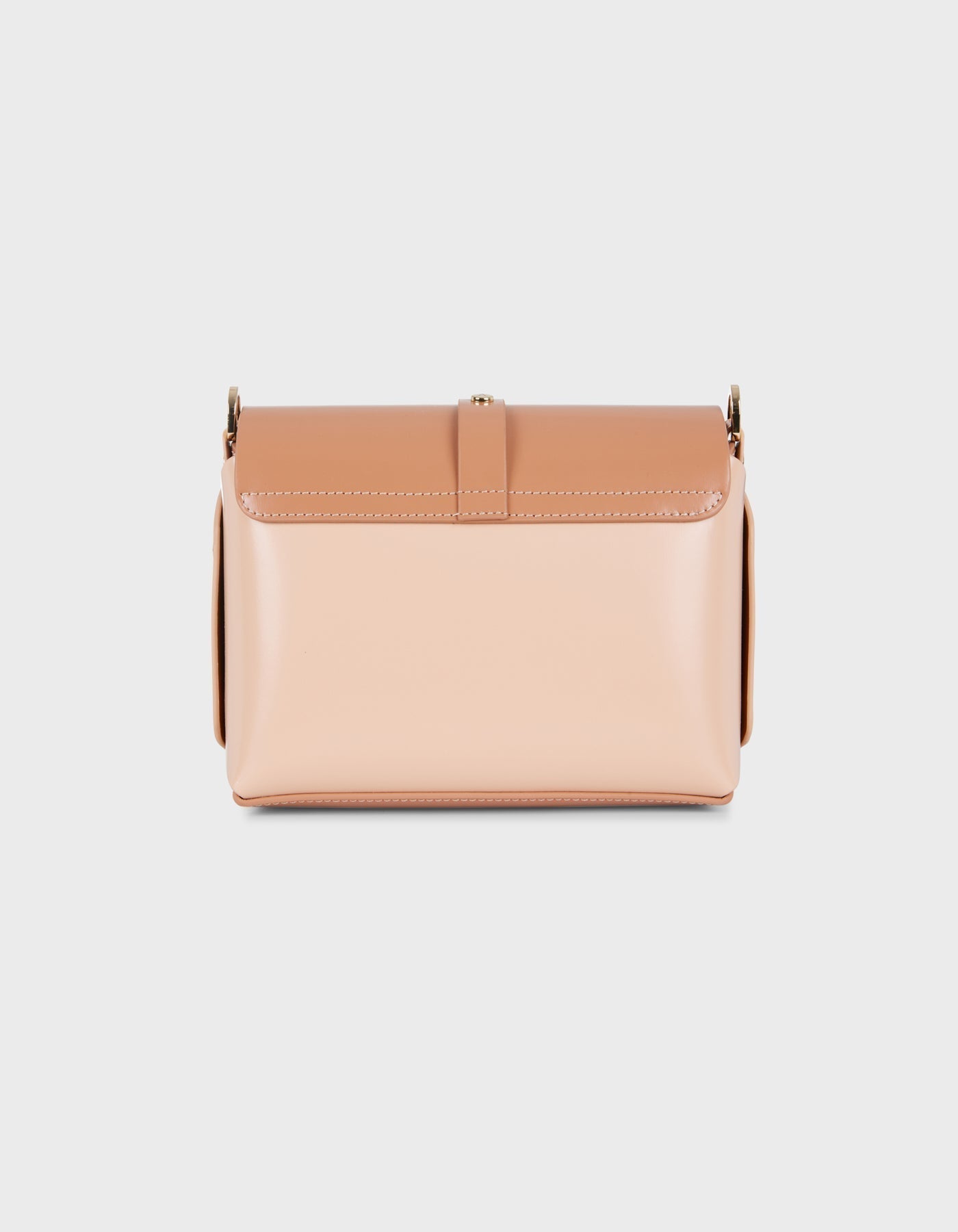 Hiva Atelier | Harmonia Shoulder Bag Peach Sand | Beautiful and Versatile Leather Accessories