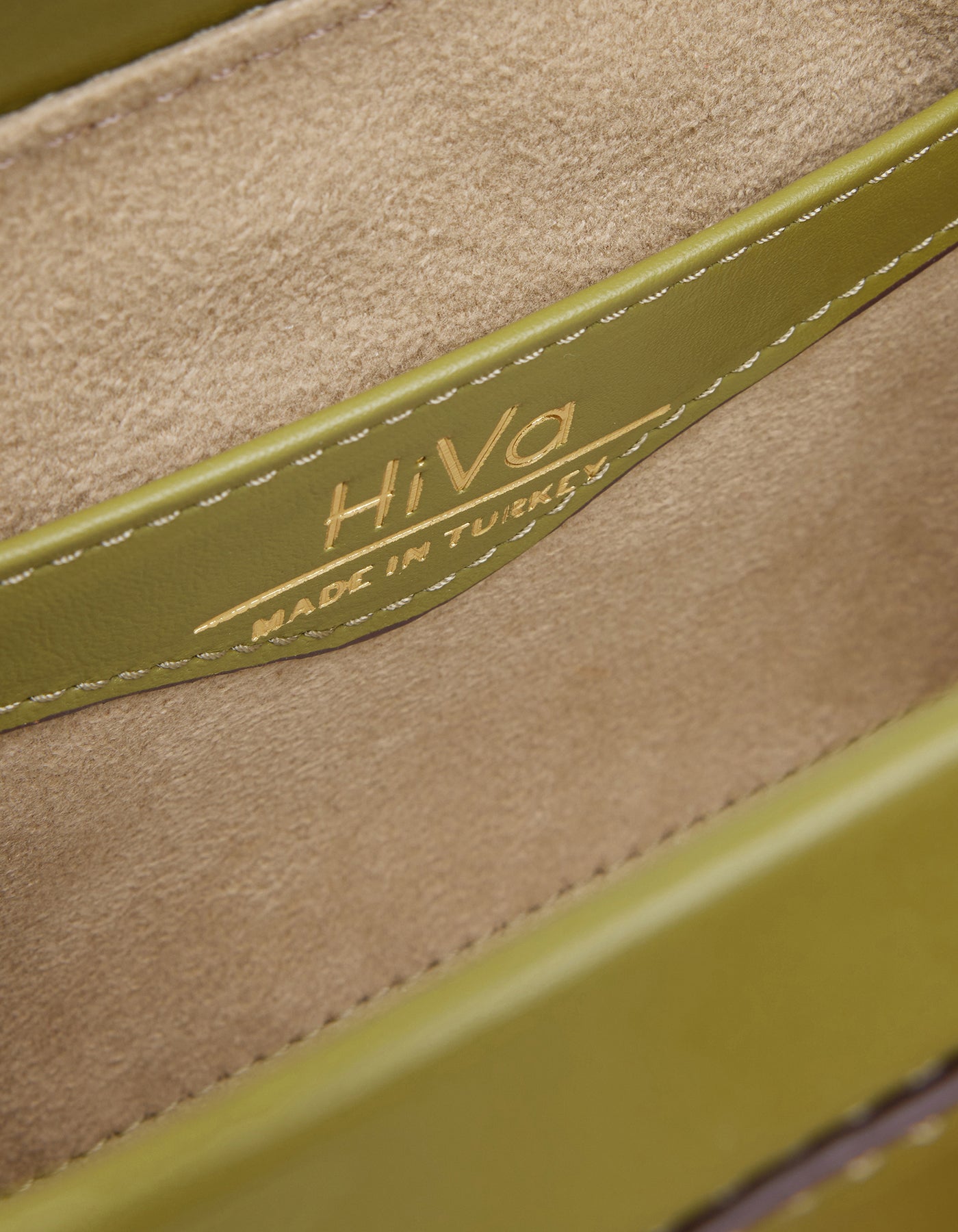 HiVa Atelier | Mini Nubes Doctor Bag Olive | Beautiful and Versatile