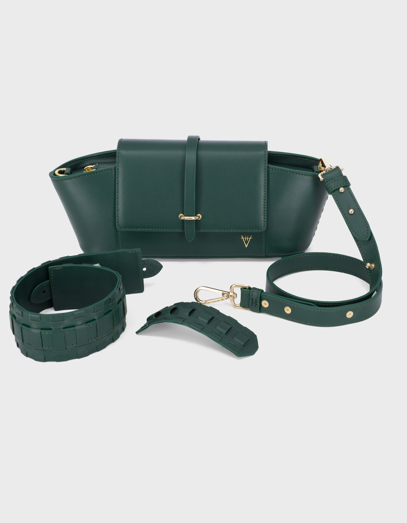 HiVa Atelier | Navis Shoulder Bag Deep Emerald | Beautiful and Versatile Leather Accessories