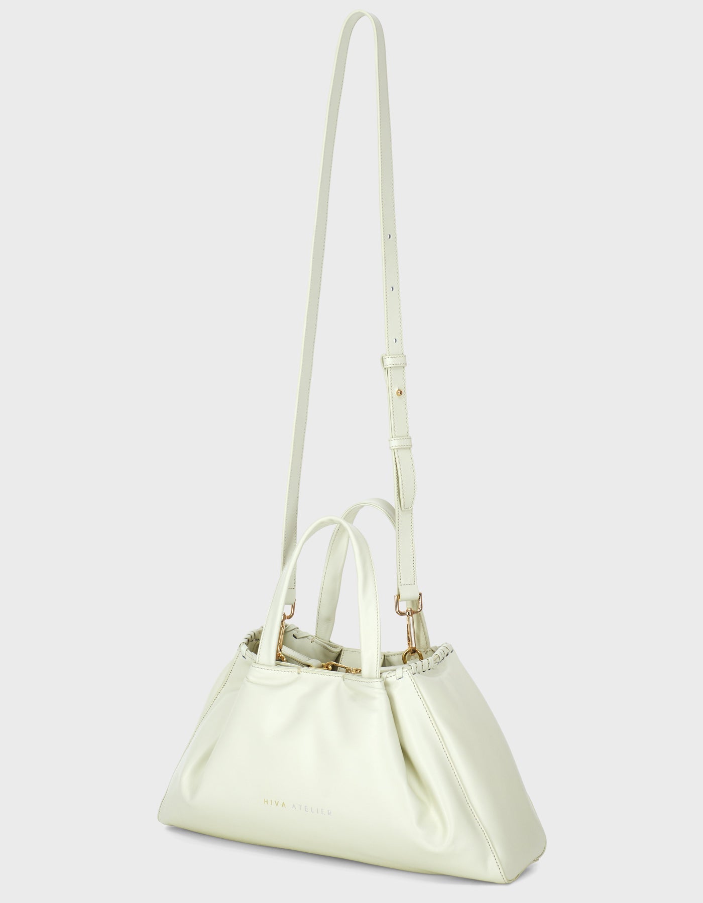 Hiva Atelier | Nubi Pedded Shoulder Bag Bone | Beautiful and Versatile Leather Accessories