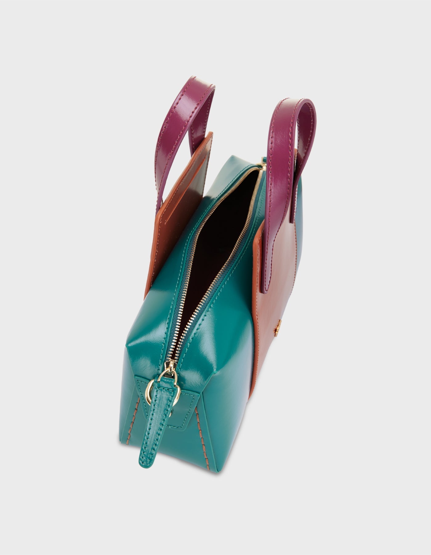 Hiva Atelier | Onsra Cylinder Shoulder Bag Verdigris Wine Bombay Brown | Beautiful and Versatile Leather Accessories