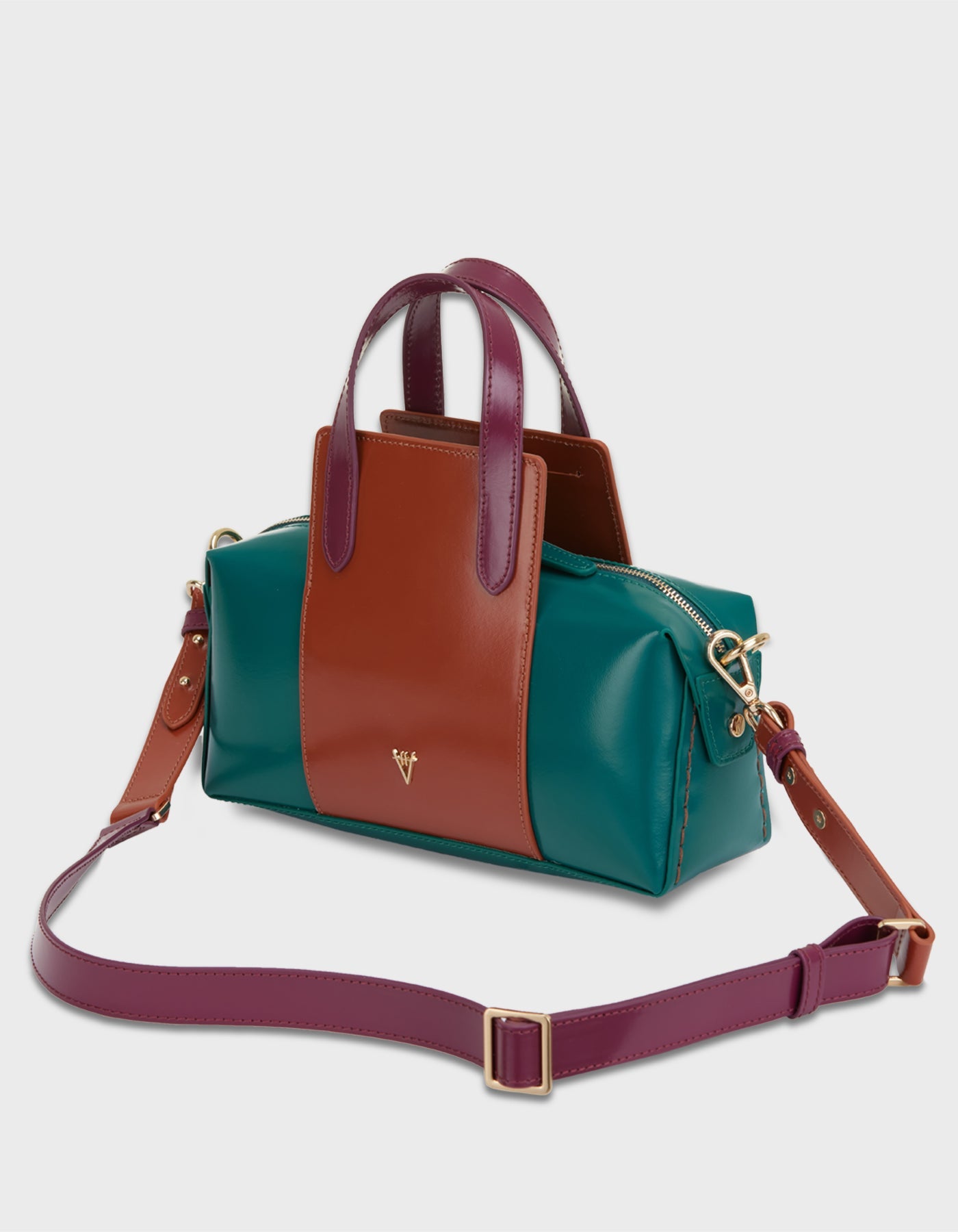 Hiva Atelier | Onsra Cylinder Shoulder Bag Verdigris Wine Bombay Brown | Beautiful and Versatile Leather Accessories