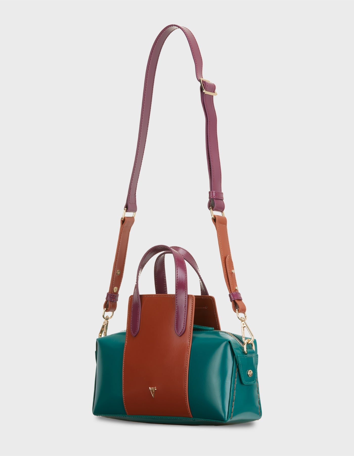 Hiva Atelier | Onsra Cylinder Shoulder Bag Verdigris Wine Bombay Brown | Beautiful and Versatile Leather Accessories