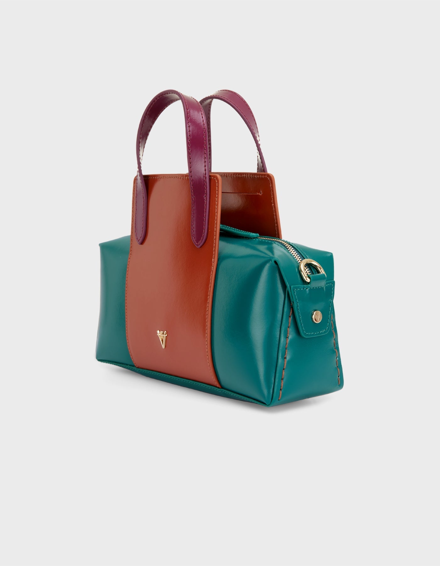 Hiva Atelier | Onsra Cylinder Shoulder Bag Verdigris Wine Bombay Brown | Beautiful and Versatile Leather Accessories